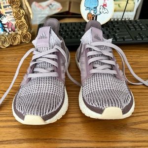 Adidas Ultraboost (Women’s 6)